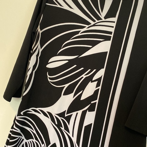 WHITE House Black Market 3/4 sleeve stunning dress medium - Picture 7 of 9